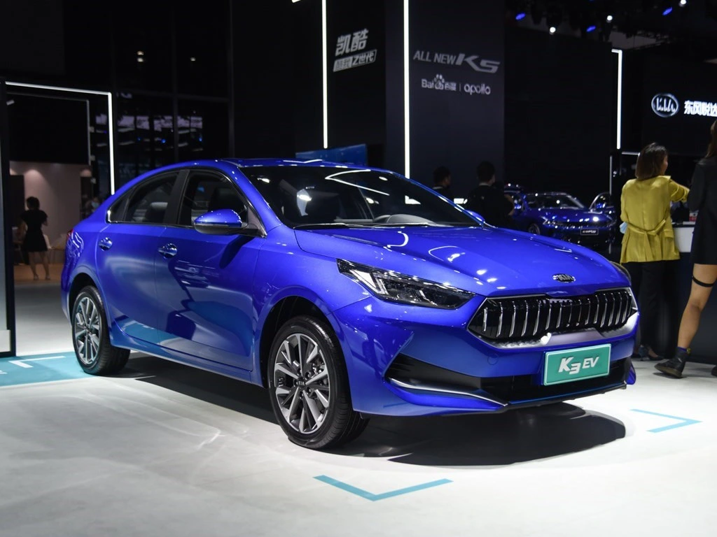 Hot Selling Best New Energy K3 EV 410km 2022comfort Version 5-Seat Sedan K5 Left Hand Drive Made in China Used Car 0km EV Car Solar Car
