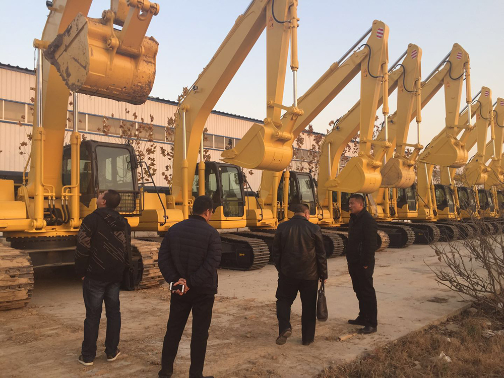 22 tons excavators