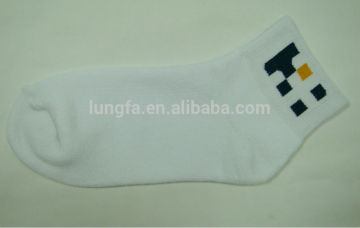 Durable most popular nylon socks/ ankle sports socks