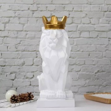 Custom modern resin origami lion statue