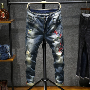 Men's Retro Embroidered Stretch Jeans