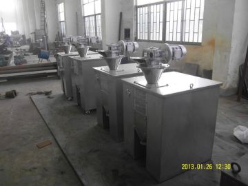 Zeolite briquetting granulating machine