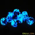 Bescon Two Tone Glowing Dice D6 16mm Set 12pcs BLUE DAWN, 16mm Die Sided Die (12) Bloc de dés rougeoyant