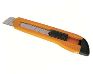 18mm UTILITY KNIFE CUTTER