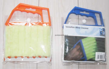 Window Blind Cleaner