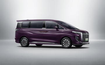 Hongqi HQ9 multi purpose car