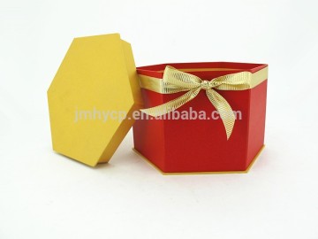 Customized Cardboard paper gift boxes
