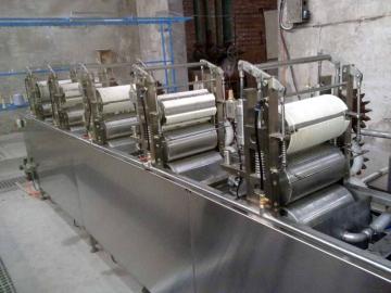 Multi color cotton yarn dyeing machine