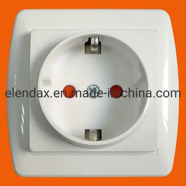 Toma Schuko de montaje en superficie estándar europeo (S8010)