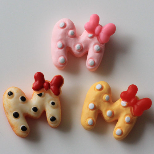 Wholesale Cute Letter M Bowknot Loose Kawaii 100pcs Cookie Cake Food Style Resin Beads for Decoration