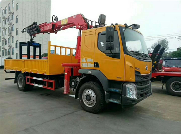 Truck Crane 2