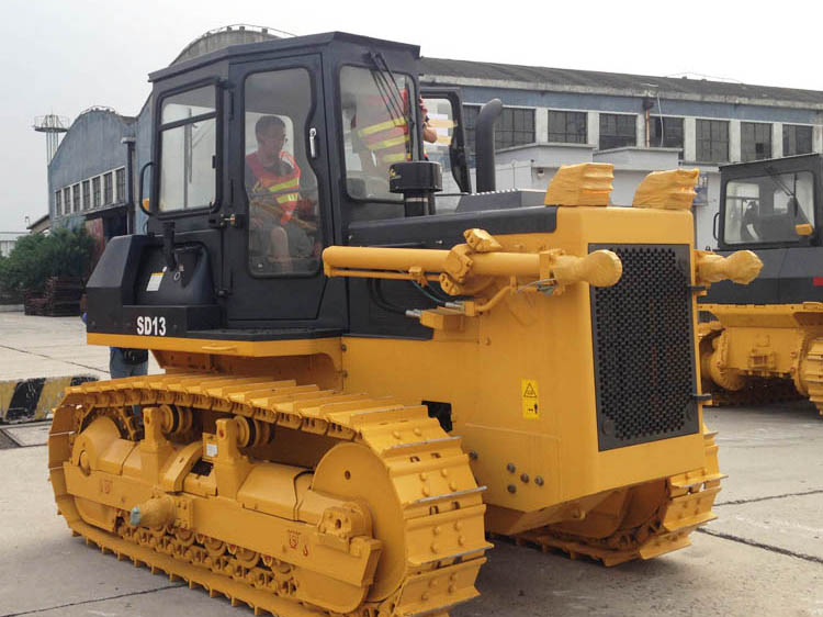 Bulldozer sur chenilles Shantui SD13 130cv