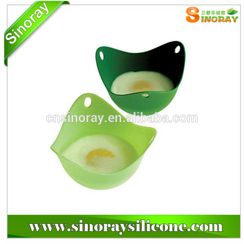 Silicone rubber egg poacher