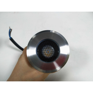 LED underwater light with high transmittance