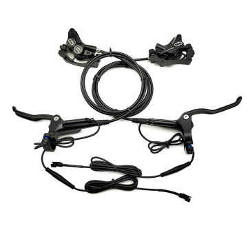 Electric bicycle brake four piston oil brake