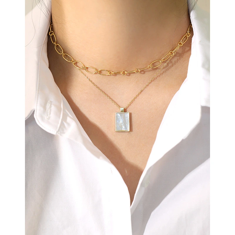 Fashion Geometry Square Plate Shell Necklace Jewelry