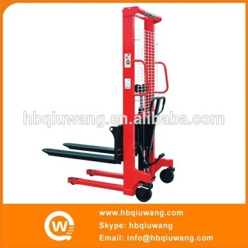 Manual forklift pallet stackers