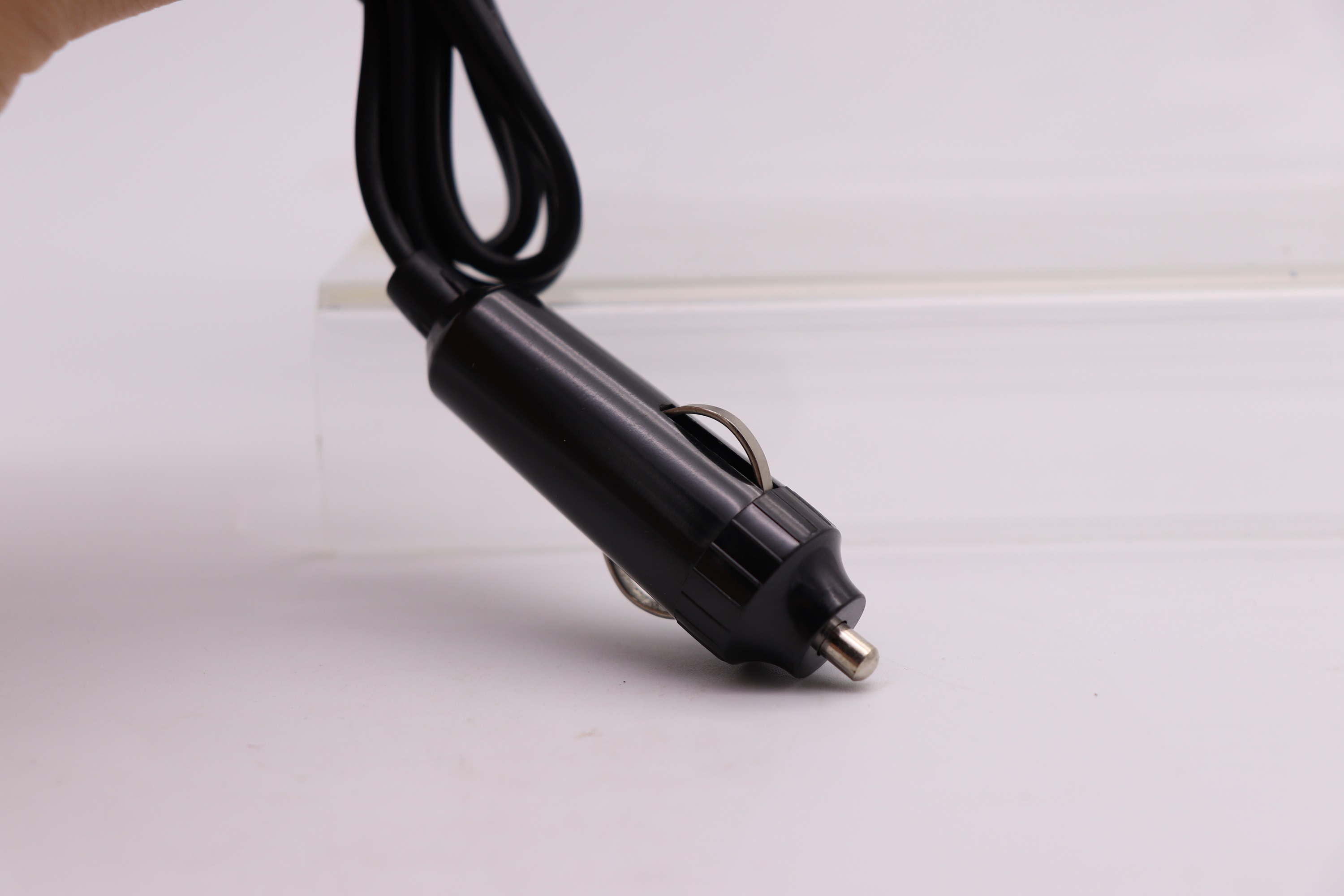 عاكس الطاقة Power Inverter