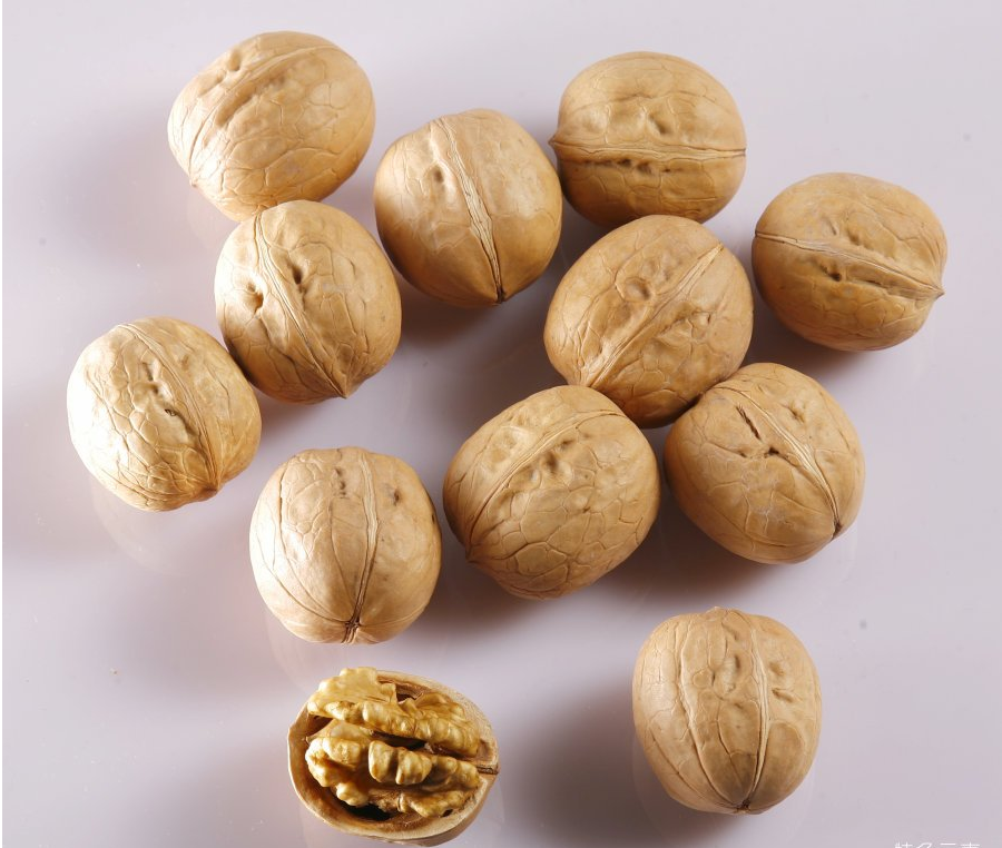 Organic Shelled Walnuts