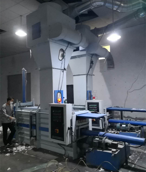 Hydraulic horizontal semi-automatic press baler machine for waste paper