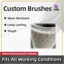 Ultra-Soft Screen Polishing Brush & Felt