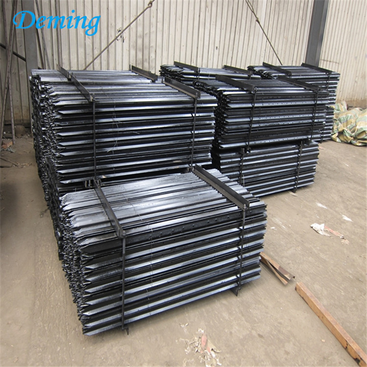 Wholesale Hot Dipped Galvanized Studded T Post