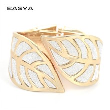 2015 NEW Style 18K Gold Leaf Shape Metal Bangle