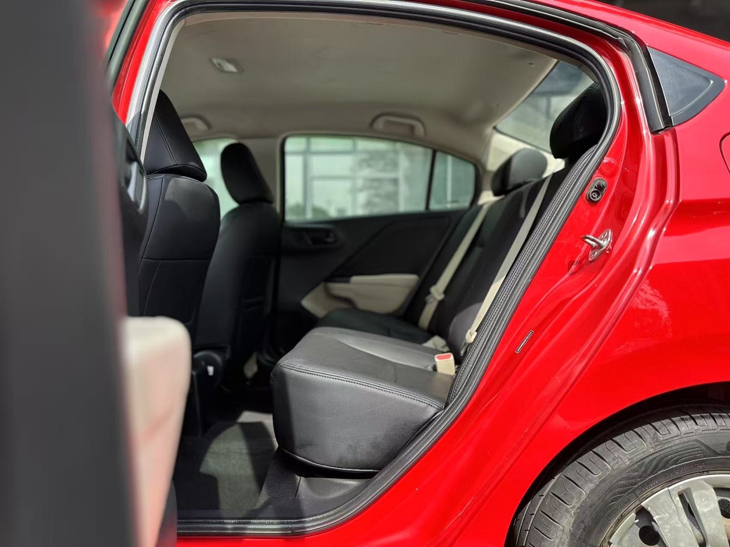 Honda City 2015 model, 1.5L CVT Comfort version Honda City 2015 model, 1.5L CVT Comfort version