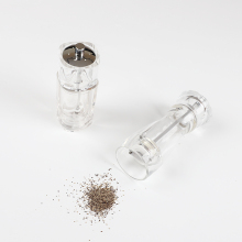 High-Quality Ceramic Pepper Grinder with Acrylic Mill: Perfect Kitchen Gadget for Coarse and Fine Pepper Grinding