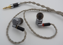 HiFi in-Ear Earphone IEM with Detachable Cable