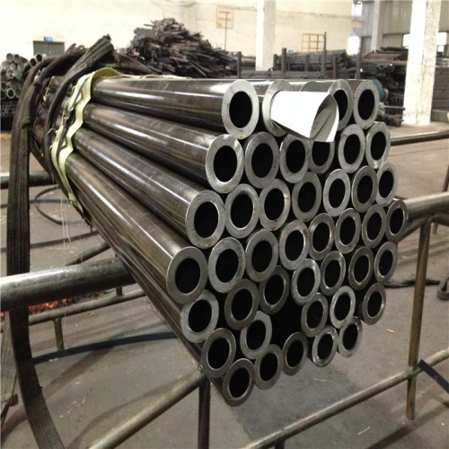 Hot-Rolled Seamless Steel Tube Untuk Pengangkutan Cairan