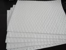 EASY-TEAR ROLL OF OIL ABSORBENT PAD