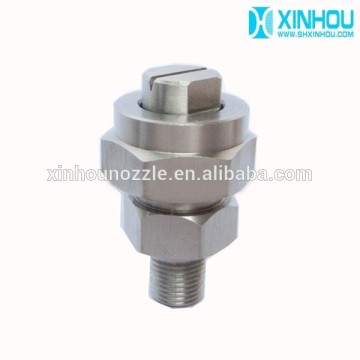 Flat fan spray three-piece nozzle