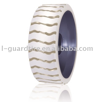 powertrak solid tire with kimjioint 22X7X17 3/4