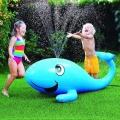 Aspersor inflable de ballena grande