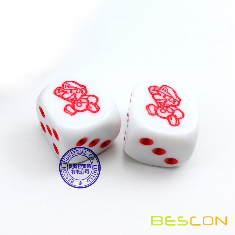 Customized Brettspiel Würfel D6 mit Druck-/Gravur -Logo auf der größten Seite