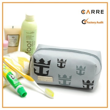 custom 600D nylon makeup kit cosmetic travel pouch