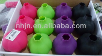 silicon garlic stripper