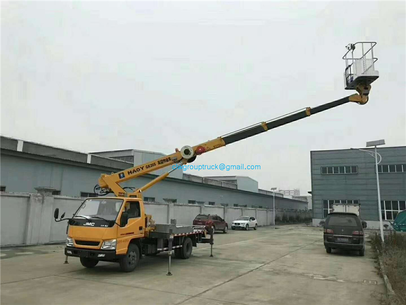 20 M Straight Arm Telescopic Aerial Work Vehicle 7