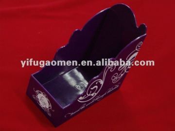 Molded countertop display chocolate candy keychain holder display