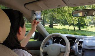 Flexible Universal Samsung smartphone holder , Windshield 3