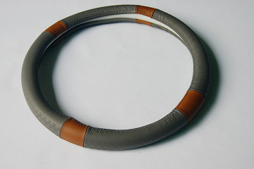 Automobile genuine leather Steering Wheel Cover