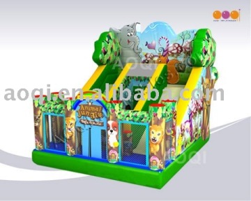 2015 New design great attraction inflatable slide for exhibition