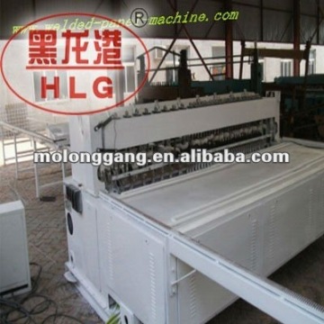 Welded reinforcing mesh panel machine