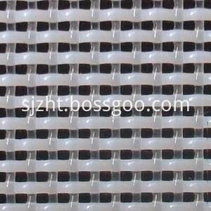 Linear screen cloth 1