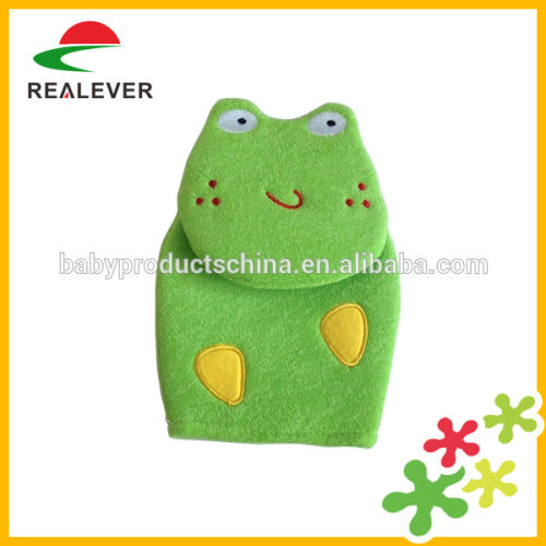 green lovely bath gloves frog shape cartoon bath glove