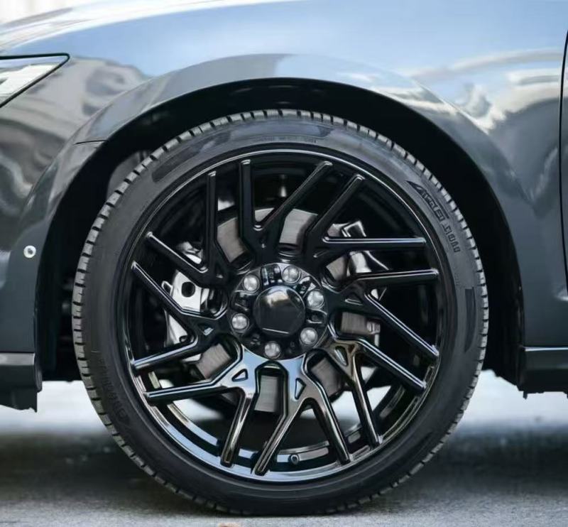 22-inch gloss black multi-spoke wheels