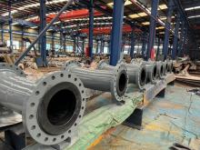 Reinforced polyethylene composite pipe for conveying tailings