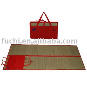 Straw Fold Up Beach Mat