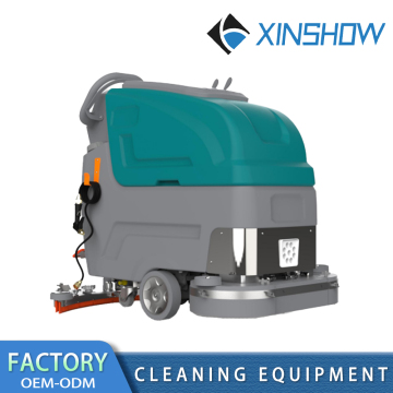 Hand pushed sweeping machine is efficient